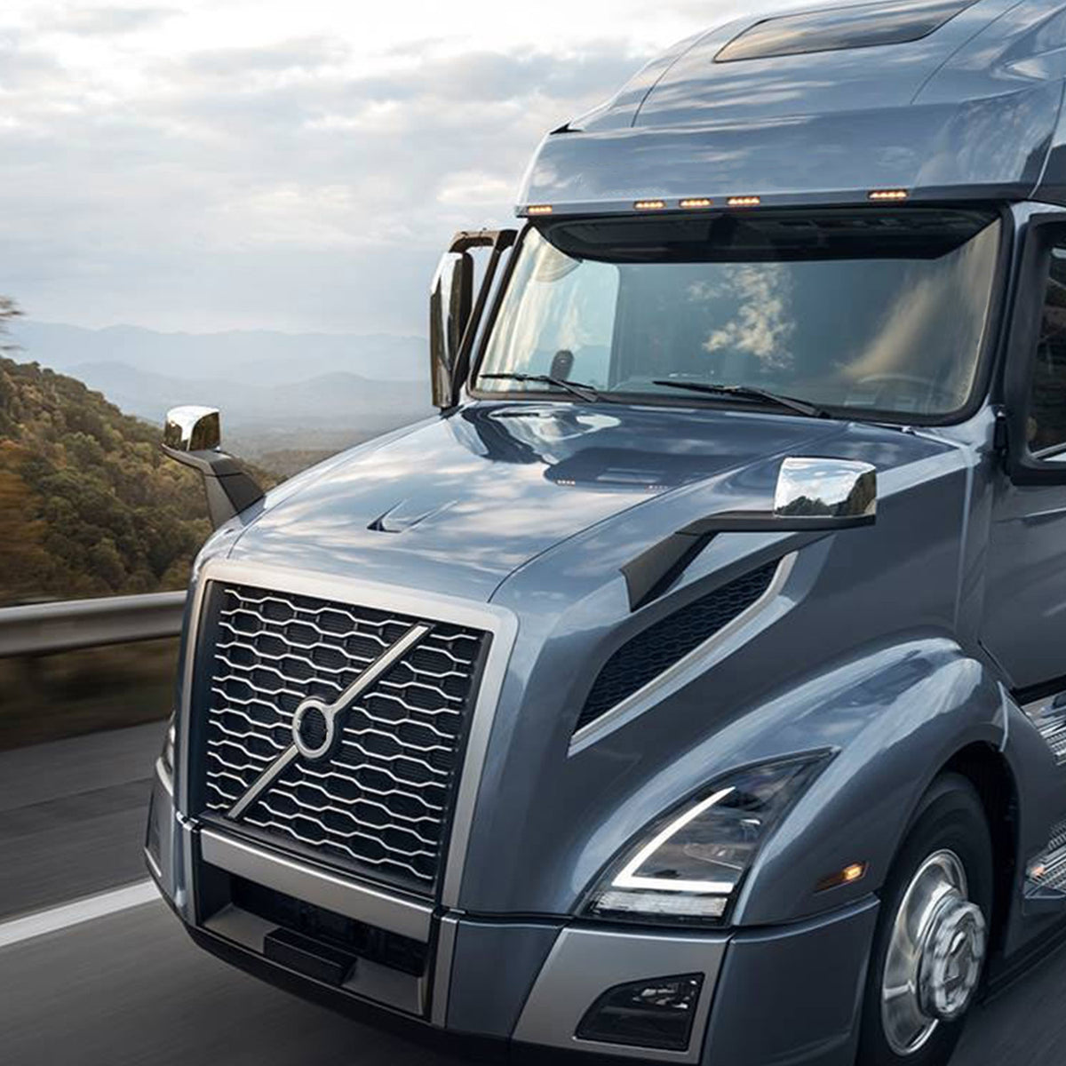 Calandre avant compatible avec les semi-remorques Volvo VNL 2018+ avec moustiquaire